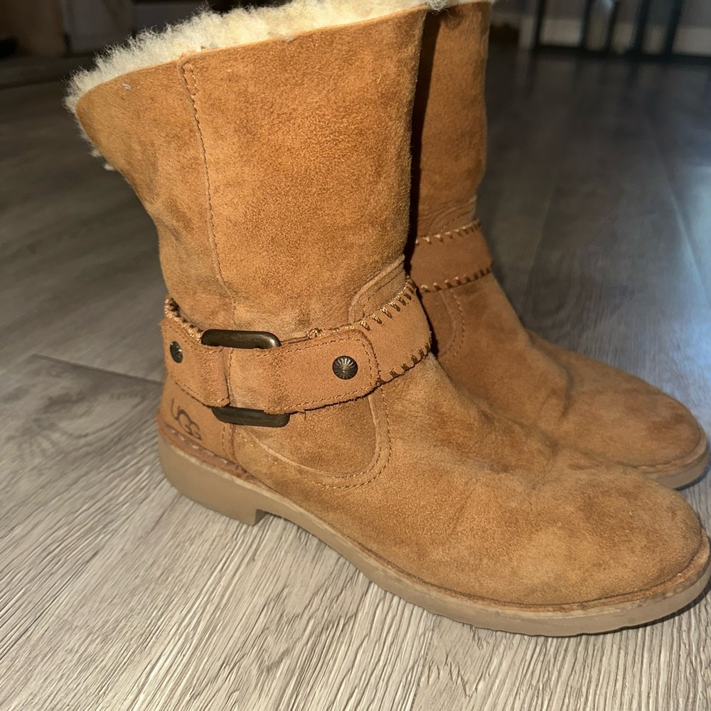 UGG Cedric Brown Suede Water Resist Sheepskin Boots Women Size 7.5